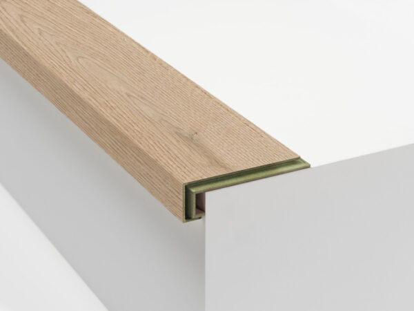 Fado Gavia 8mm Laminate Bullnose - Image 1