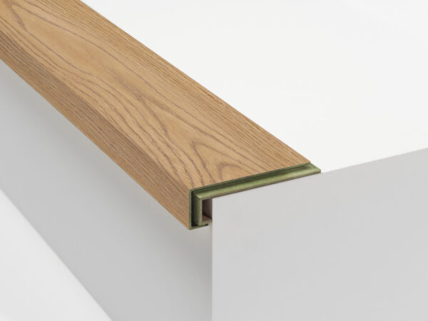 Viena Dorado 8mm Laminate Bullnose - Image 1
